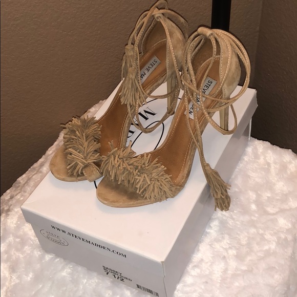 Sassey Blush Suede - Picture 2 of 2